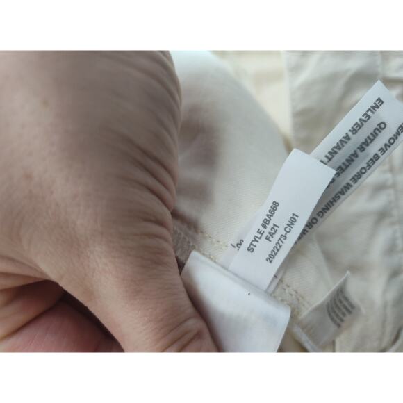 J. Crew High Rise '90s Classic Straight Carpenter Jeans Natural Womens 31 - Picture 5 of 8